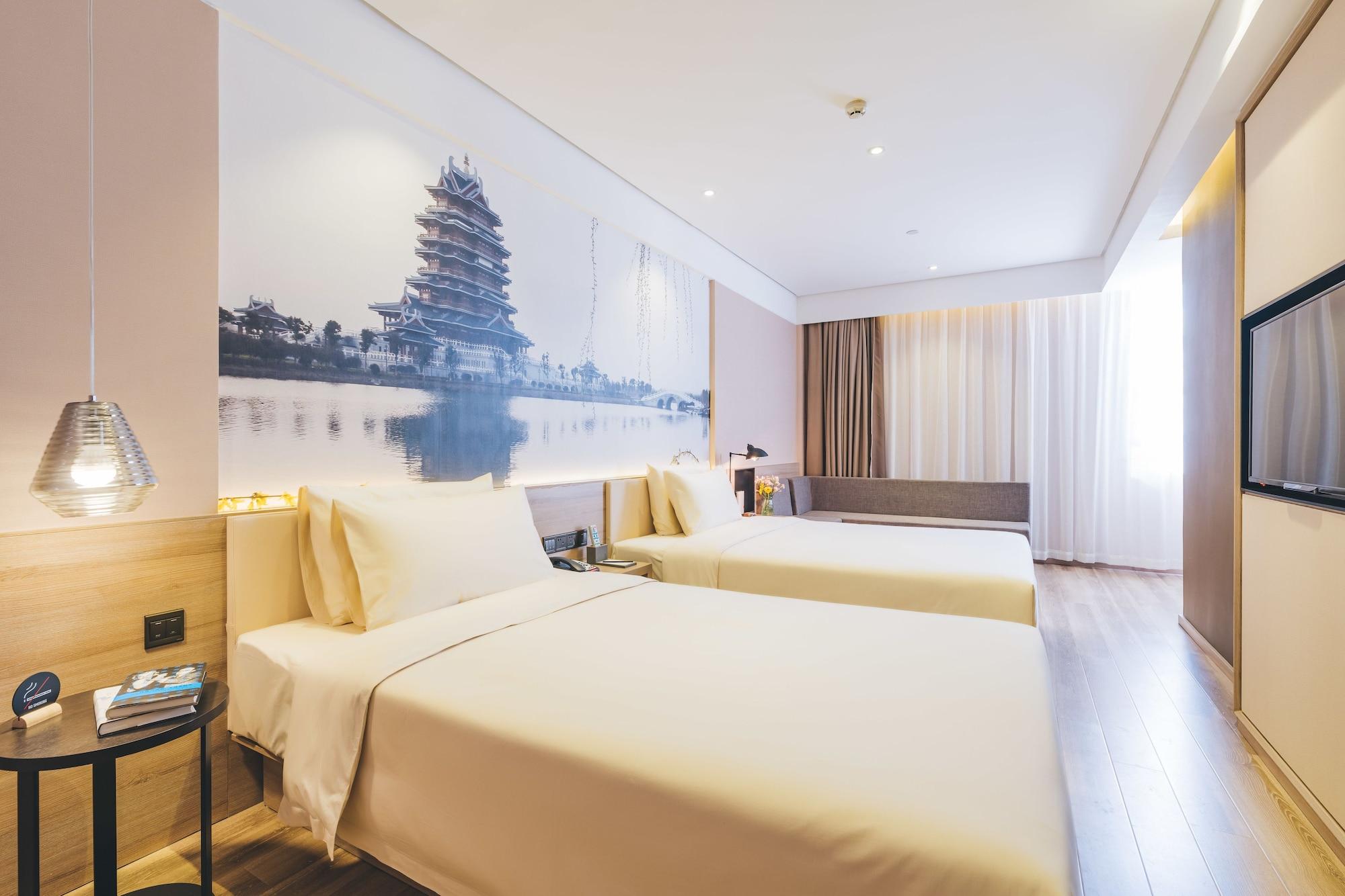 Hotel Atour Xujiahui